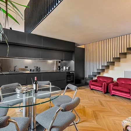 Via Venezia 10 - Maison - Luxury And Design In Heart With Private Parking Apartament Florencja