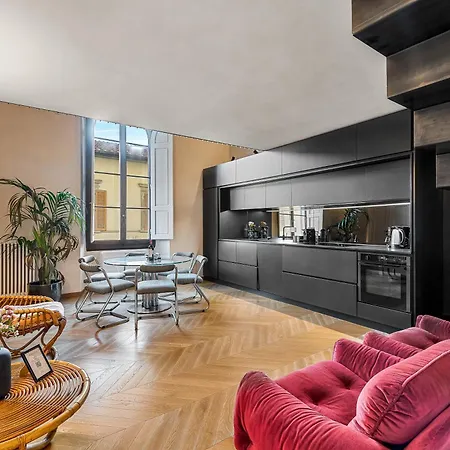 Via Venezia 10 - Maison - Luxury And Design In Heart With Private Parking *
