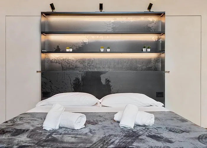 公寓 Via Venezia 10 - Maison - Luxury And Design In Heart With Private Parking 佛罗伦萨
